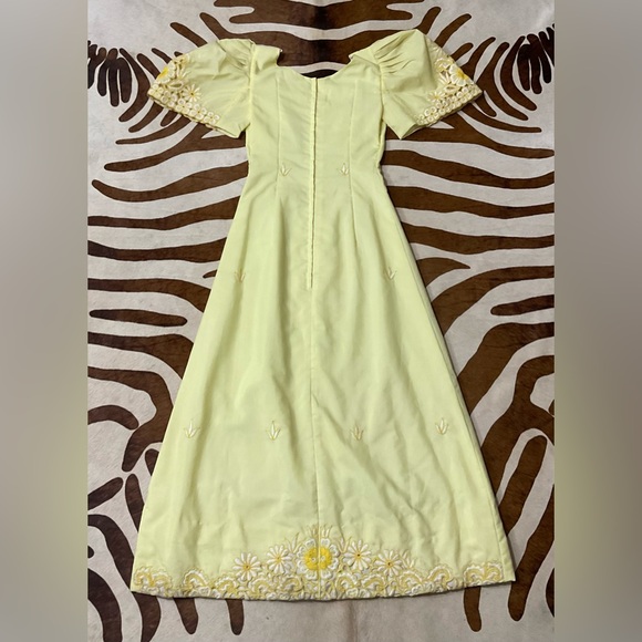 Vintage Embroidered Yellow Flowers Maxi Dress - Picture 6 of 10